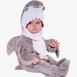 Baby shark costume!